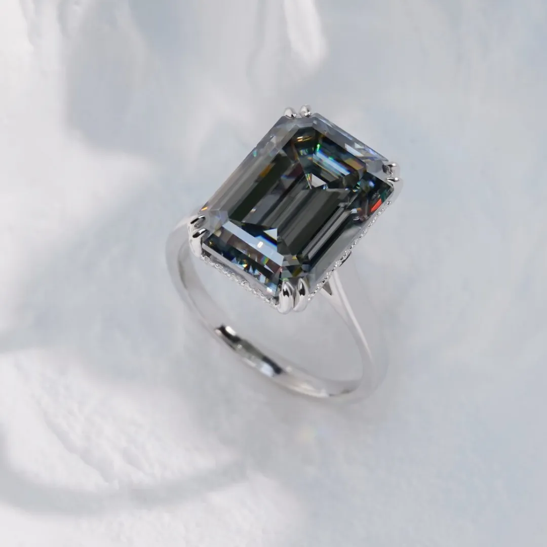 /public/photos/live/Emerald Cut Dark Grey Moissanite Hidden Halo Engagement Ring  1002 (3).webp